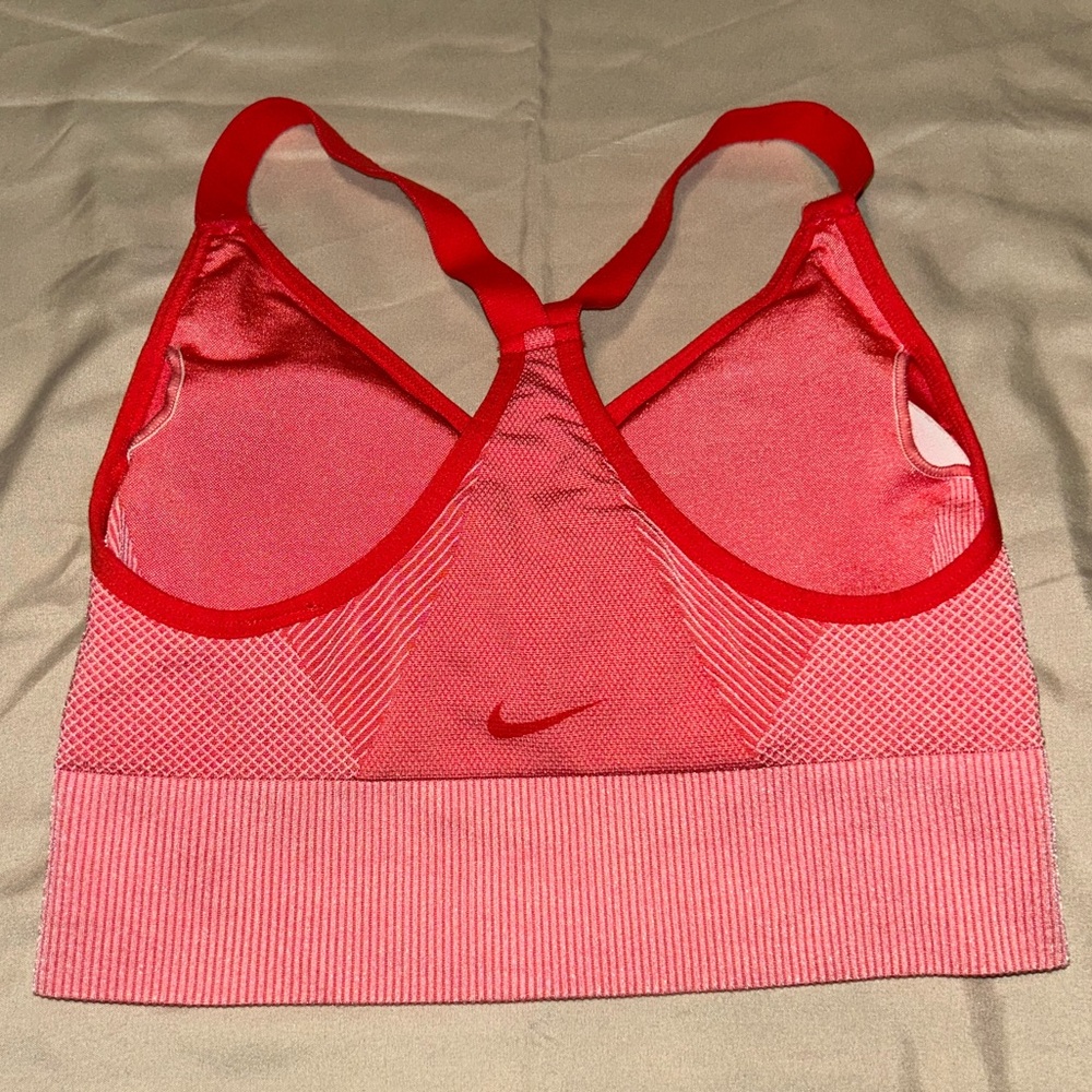 Nike Reddish Orange Textured Y-back Wide-Band Sports Bra size Small - Picture 3 of 7